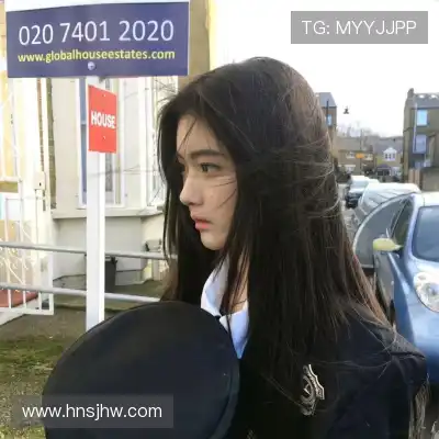 蓬宝蝶